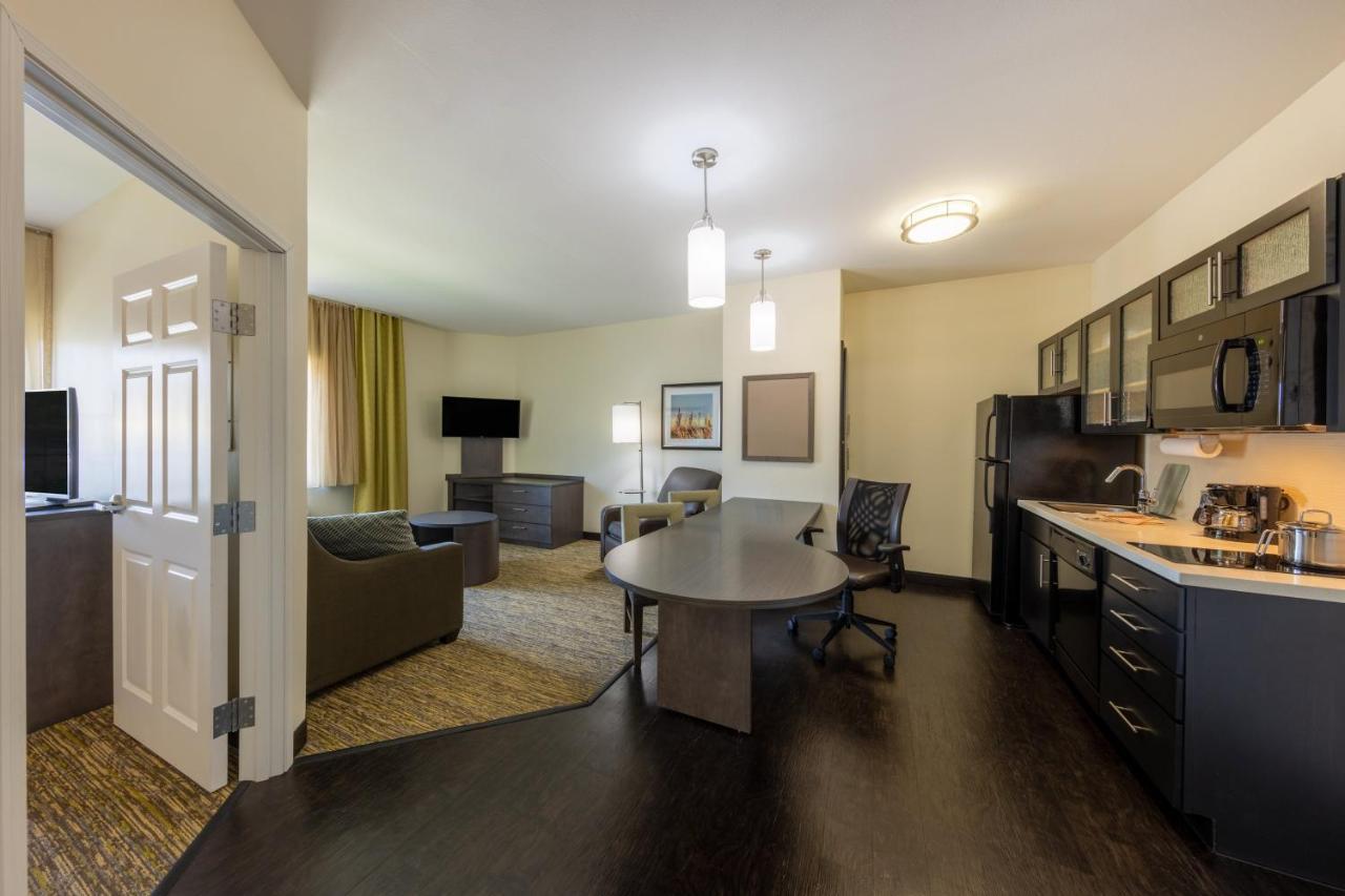 Candlewood Suites Springfield South By Ihg Exterior foto