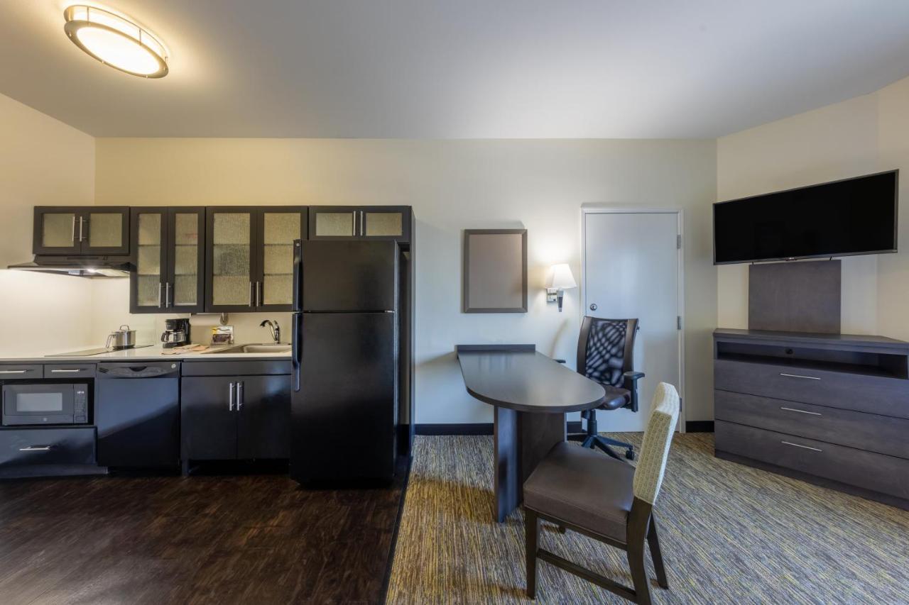 Candlewood Suites Springfield South By Ihg Exterior foto