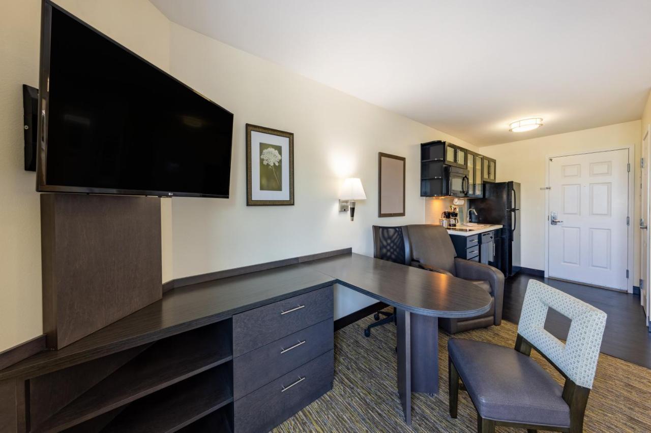 Candlewood Suites Springfield South By Ihg Exterior foto