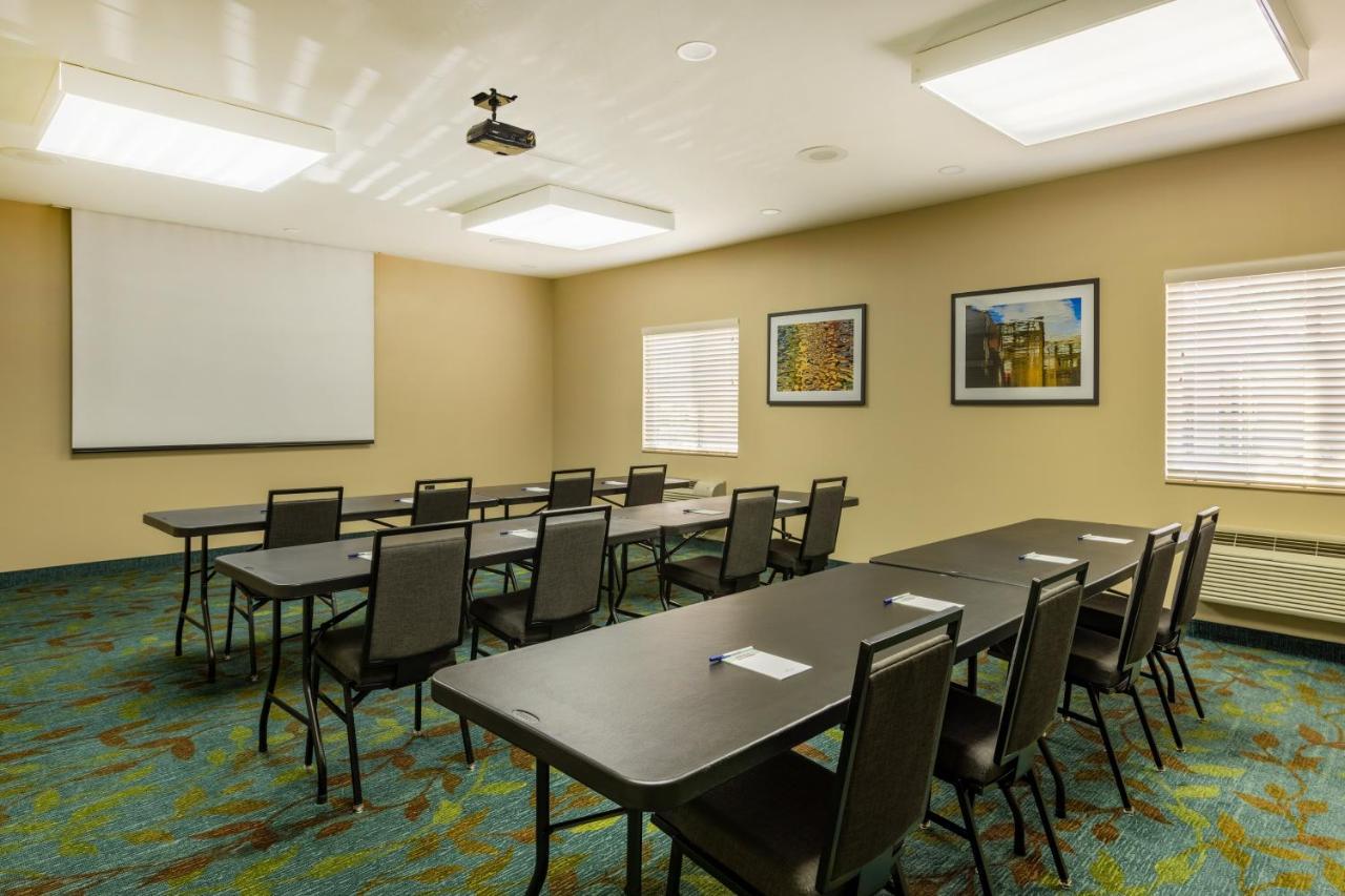 Candlewood Suites Springfield South By Ihg Exterior foto