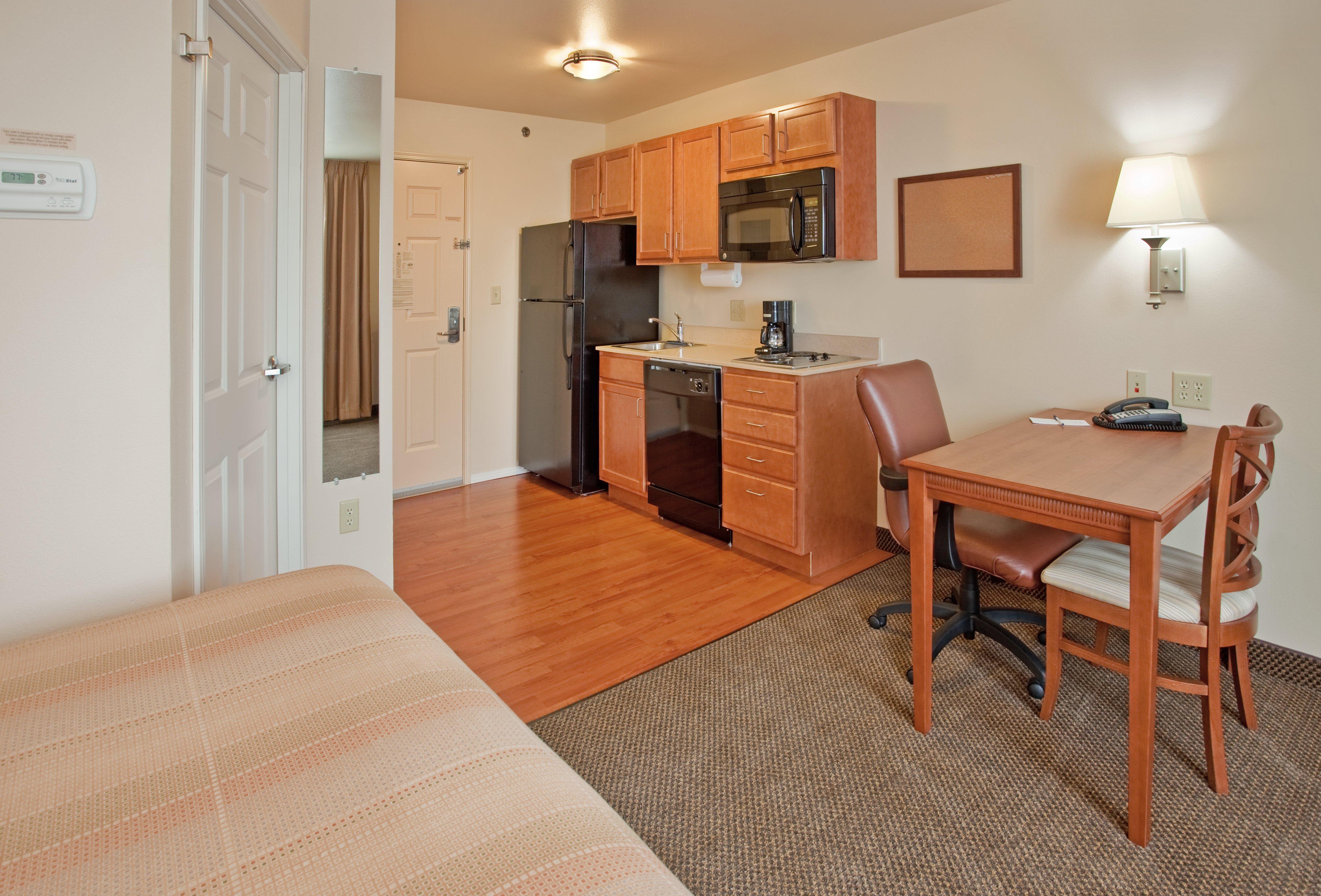 Candlewood Suites Springfield South By Ihg Exterior foto