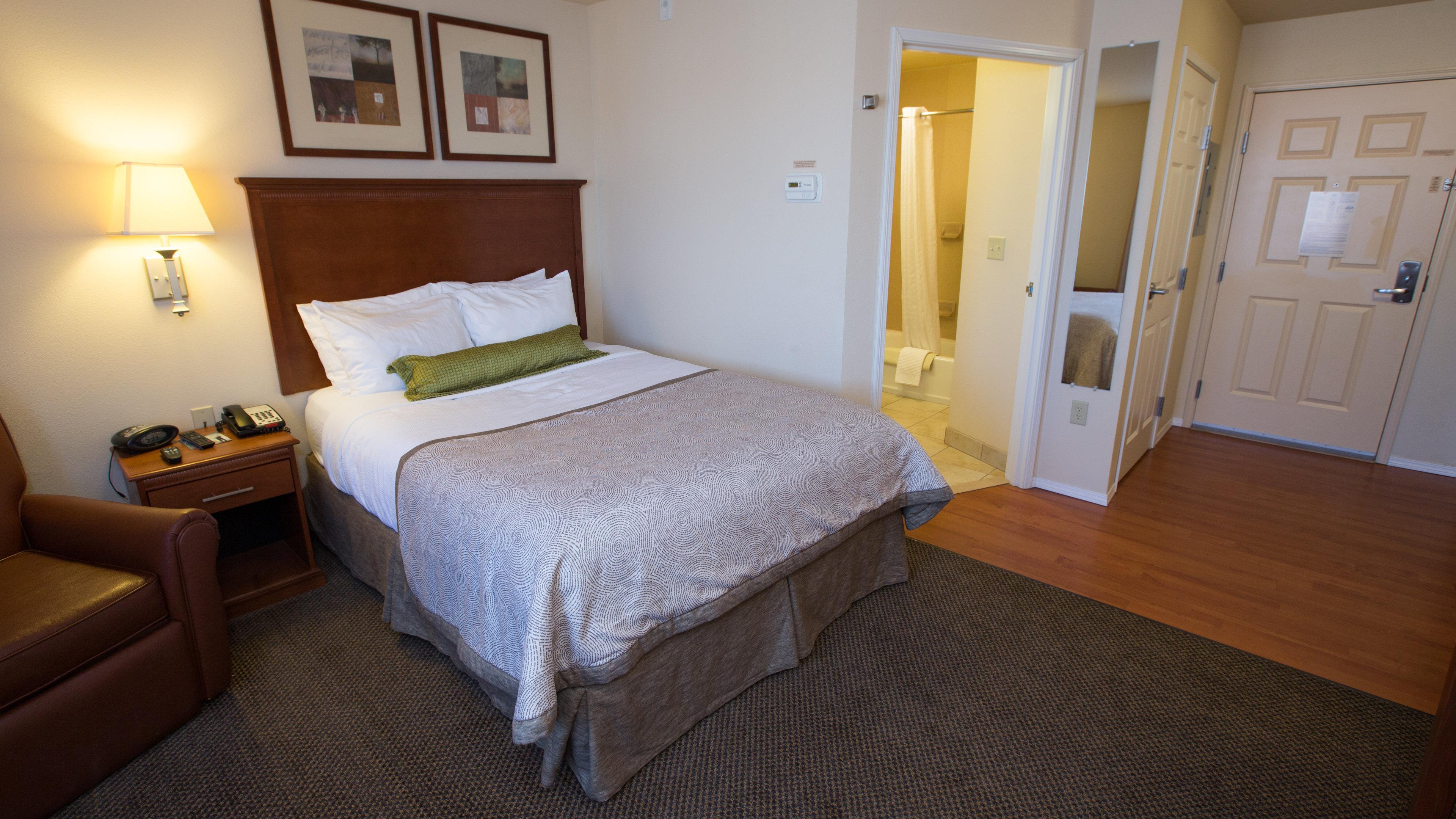 Candlewood Suites Springfield South By Ihg Exterior foto