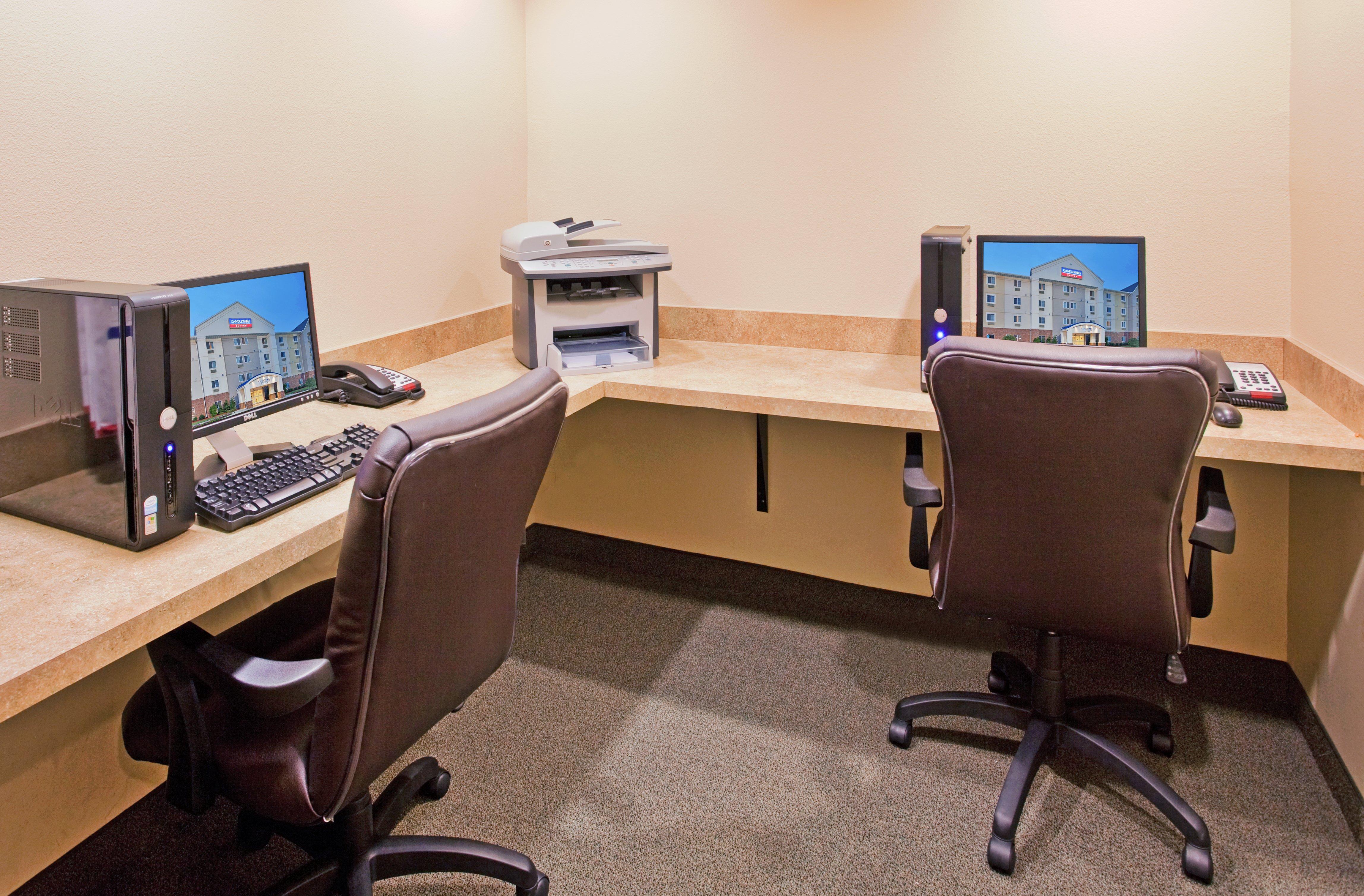 Candlewood Suites Springfield South By Ihg Exterior foto